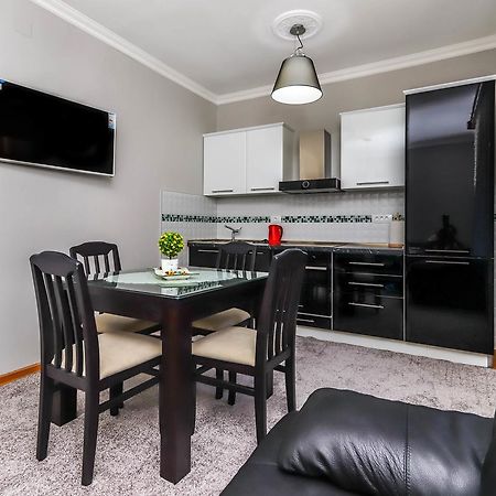 Guest House Darka Bijela Zewnętrze zdjęcie